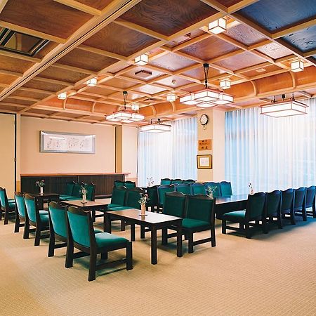 Hotel Mikunitoge Onsen Oyado Honjin à Yuzawa  Extérieur photo