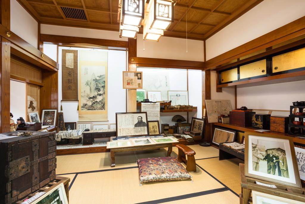 Hotel Mikunitoge Onsen Oyado Honjin à Yuzawa  Extérieur photo