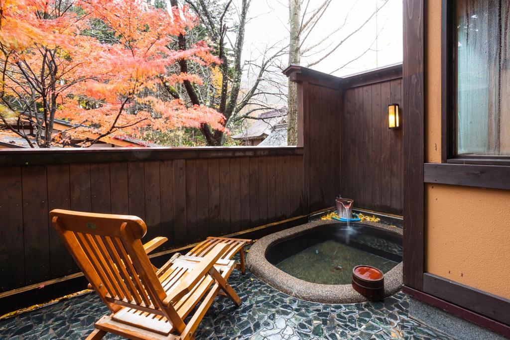 Hotel Mikunitoge Onsen Oyado Honjin à Yuzawa  Extérieur photo